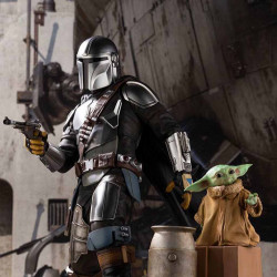 The Mandalorian - Statuette Mandalorian & the Child (26cm)